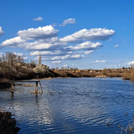 Casa de hóspedes Eagles Court - Orlovski Vrt *