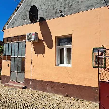 Eagles Court - Orlovski Vrt * Stajicevo